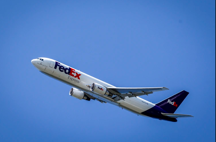 FedEx Cargo Plane Engine Fire: What Happened at Newark Airport?